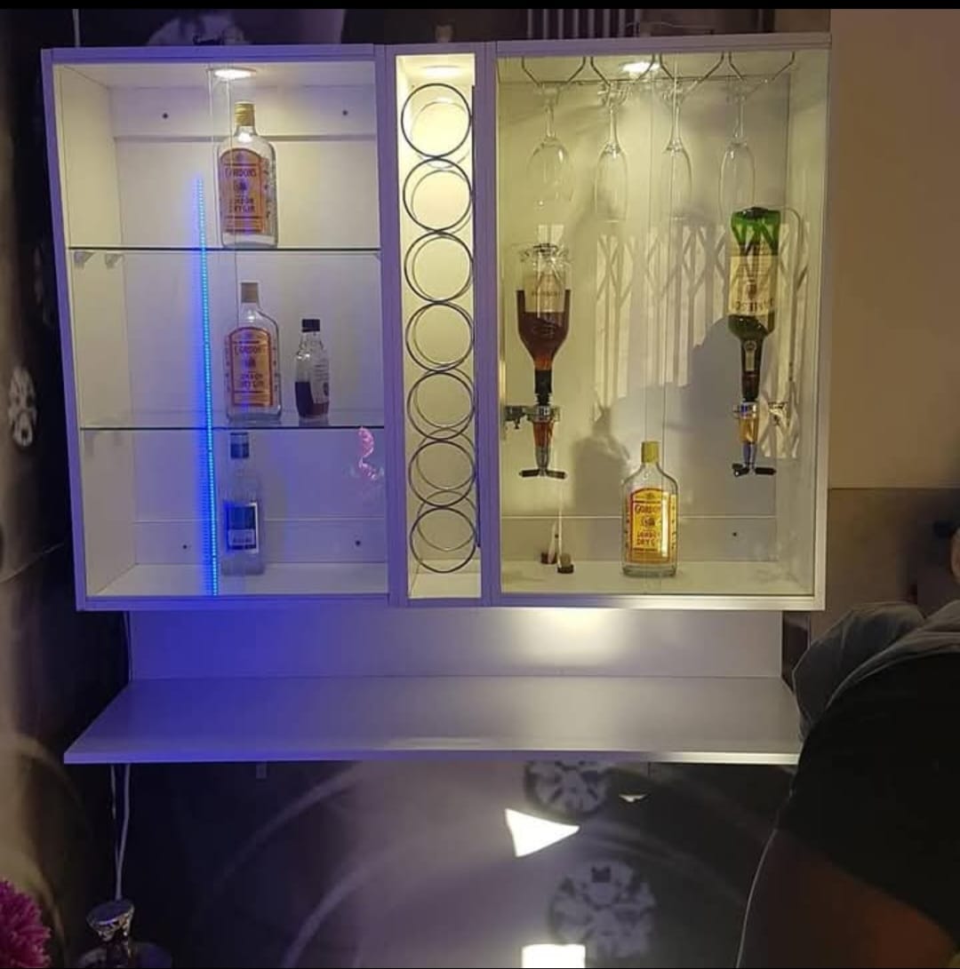 10f1f89e de1f 402a 8d49 0417530c729b (1)