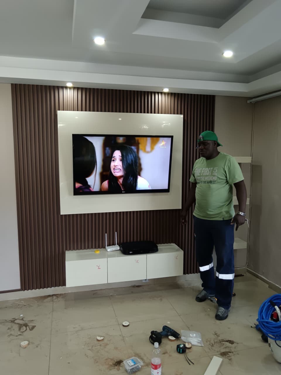 906559f2 64c2 4a06 b603 ace7a7009804