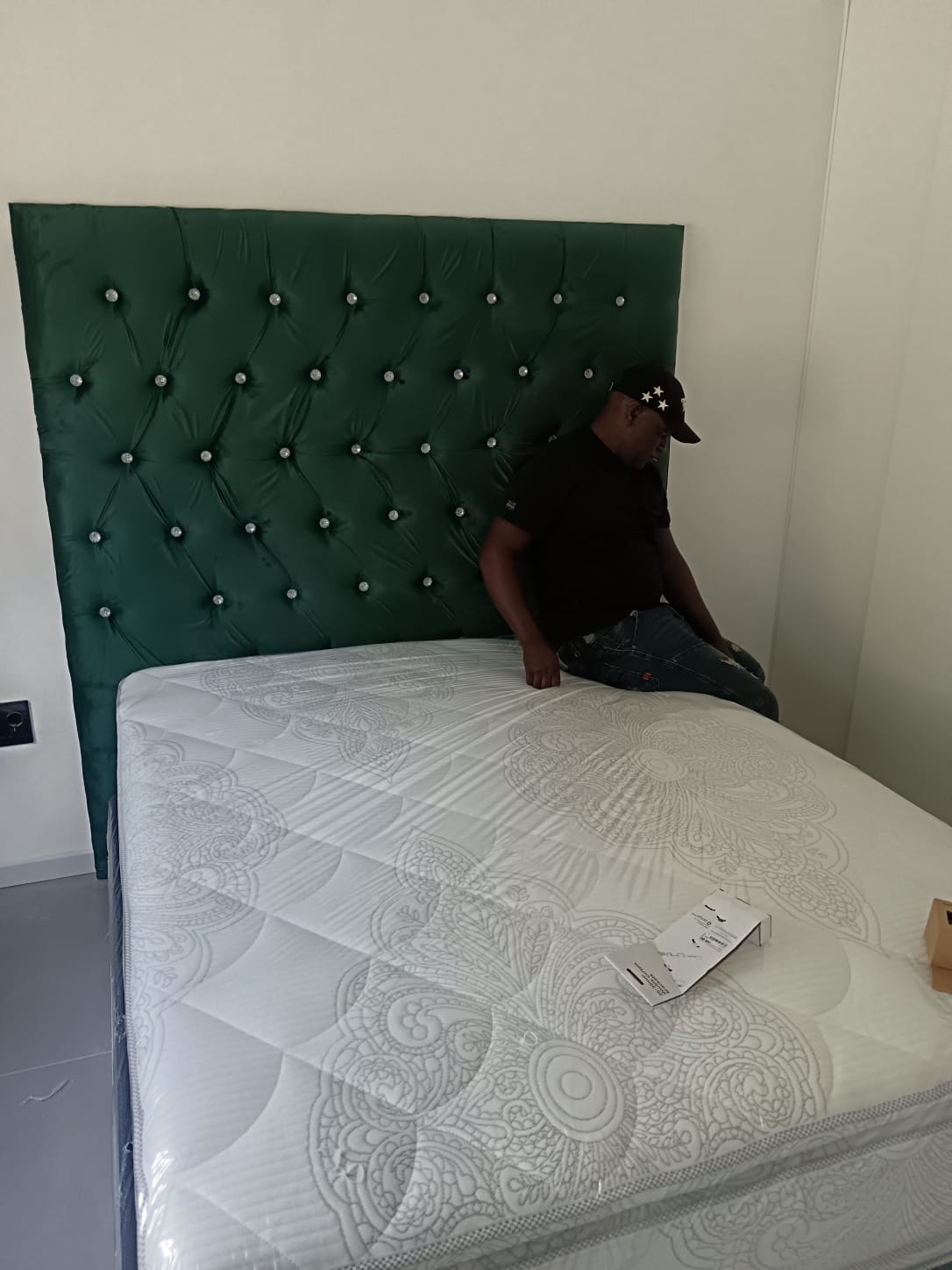 c57a0bc6 ee2d 4080 a40c 4922880c5bc6