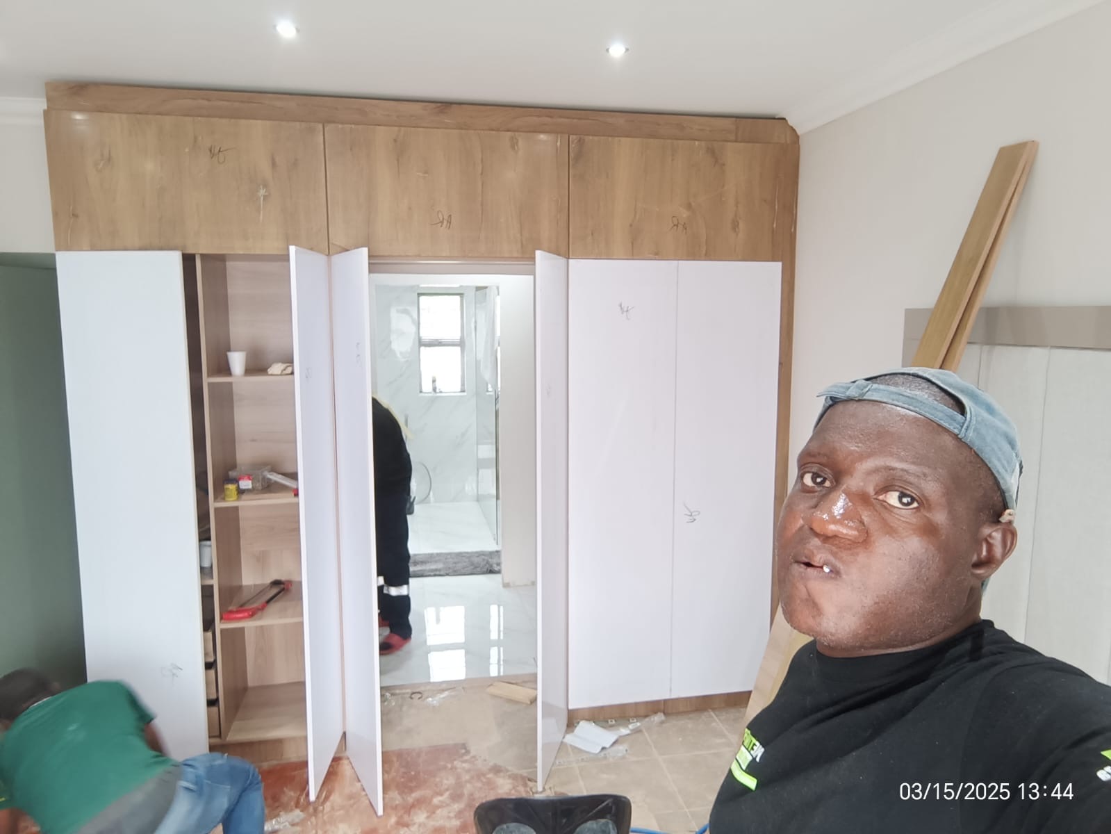 32e306be 625c 49c1 911e d2cd57d1c5d3