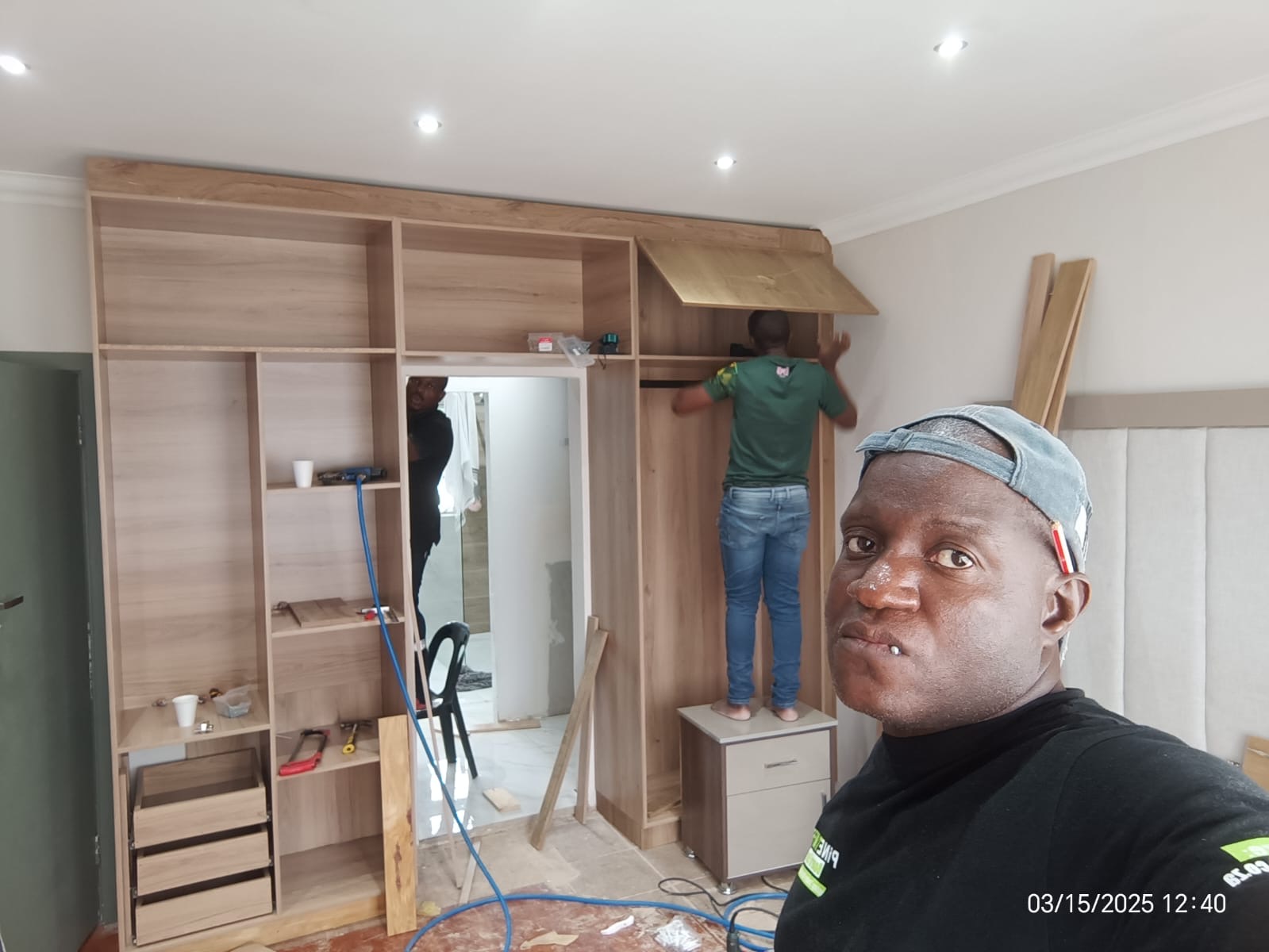 cc1e6d37 a690 4323 87da f667b6c3fdae