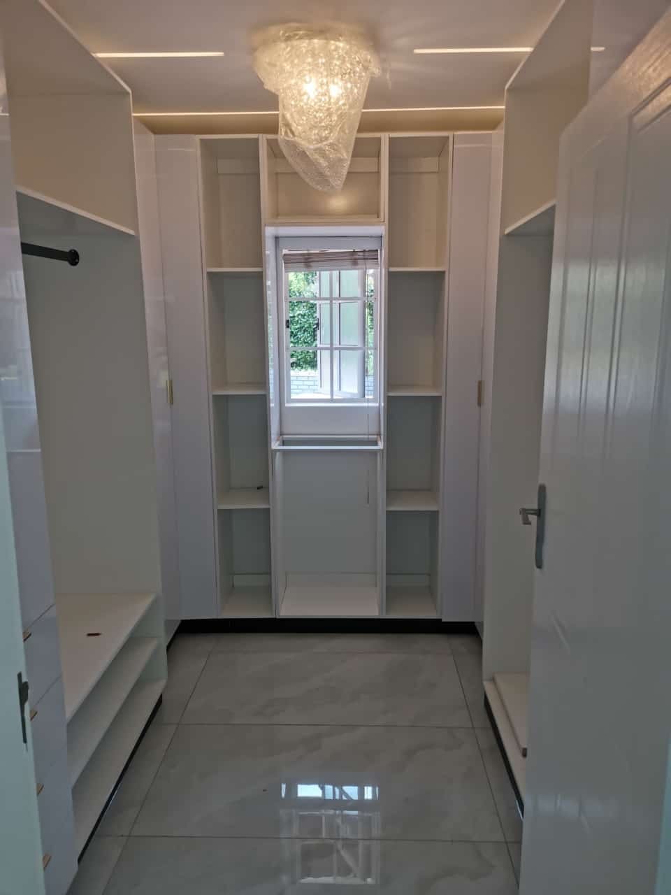 cc72e933 067b 4a27 86e9 f28db19a9368