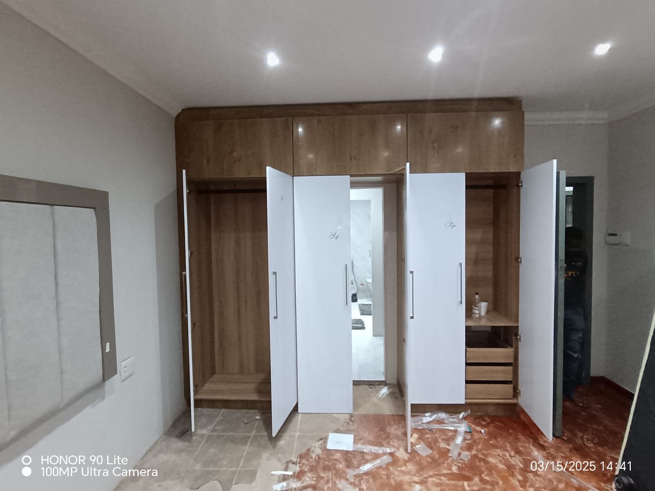 e212b0ce 5a78 4b45 a923 bcc59f31bcfb